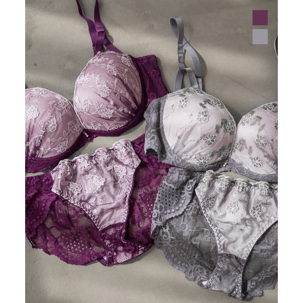 脇高シャイニーレースブラジャー&ショーツセット1