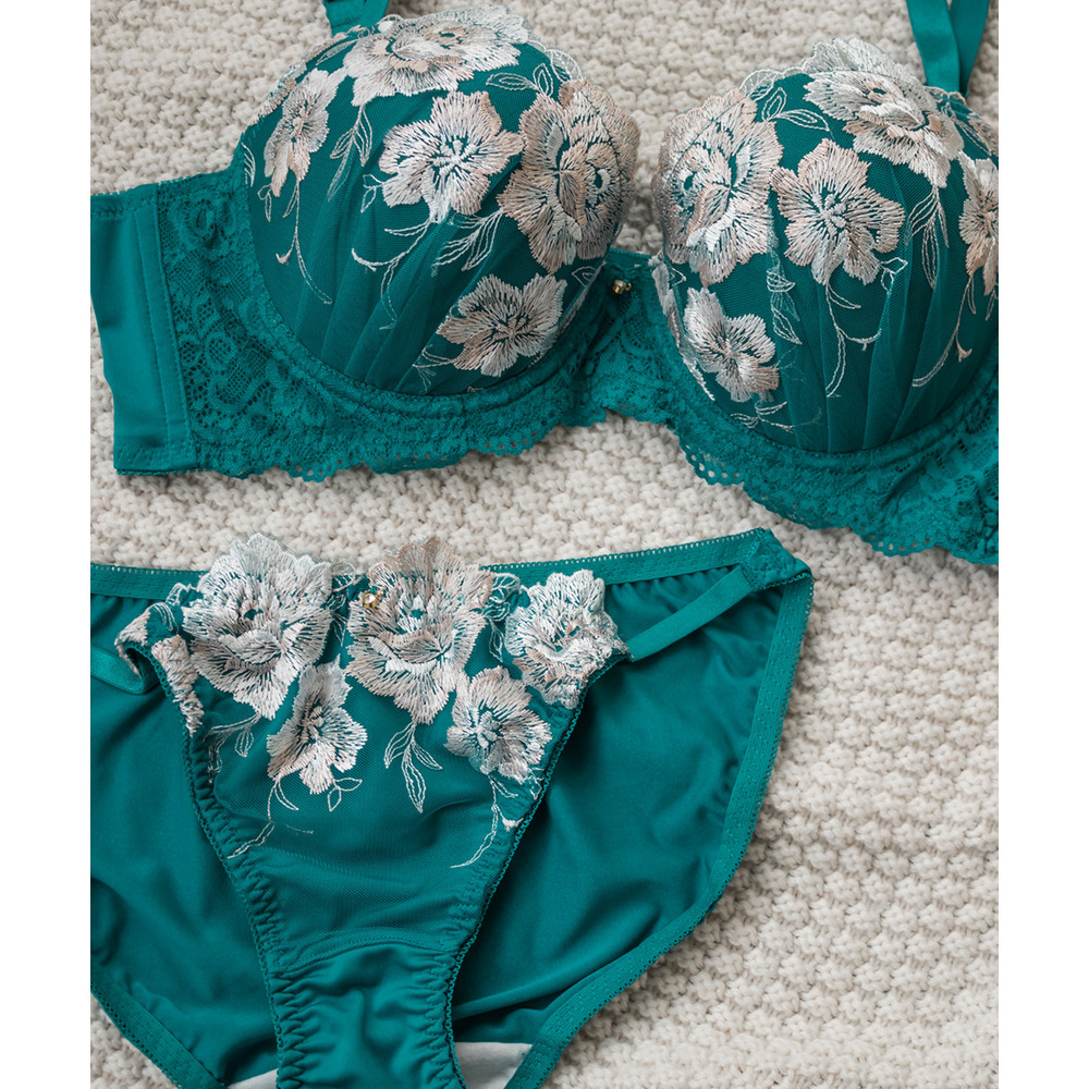 脇高エレガントレースソフトワイヤーブラジャー&ショーツセット1