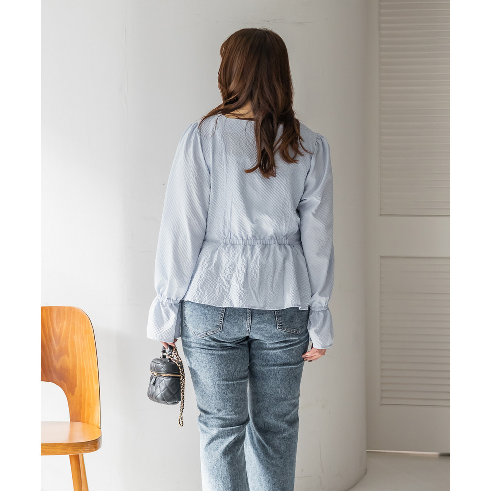 CLETTEオリジナルスクエアネックシャーリングブラウス4