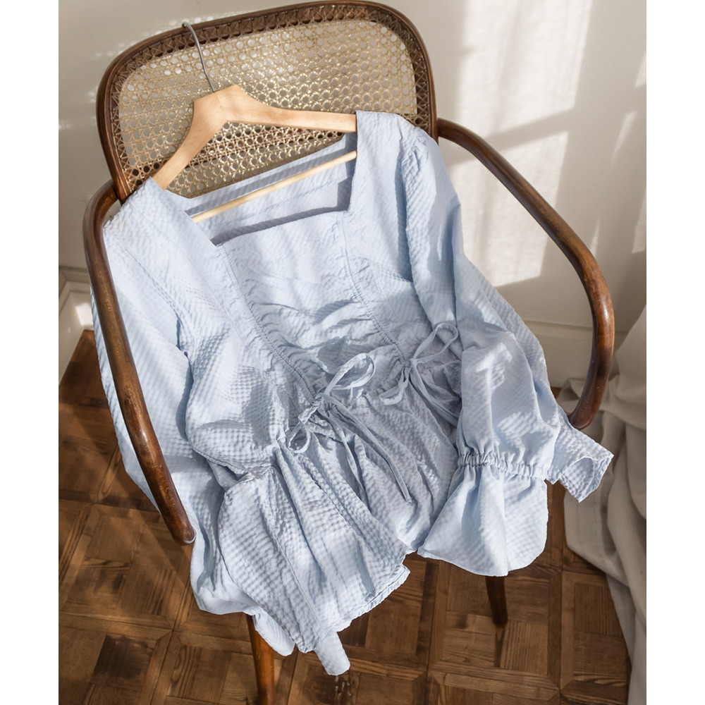 CLETTEオリジナルスクエアネックシャーリングブラウス5