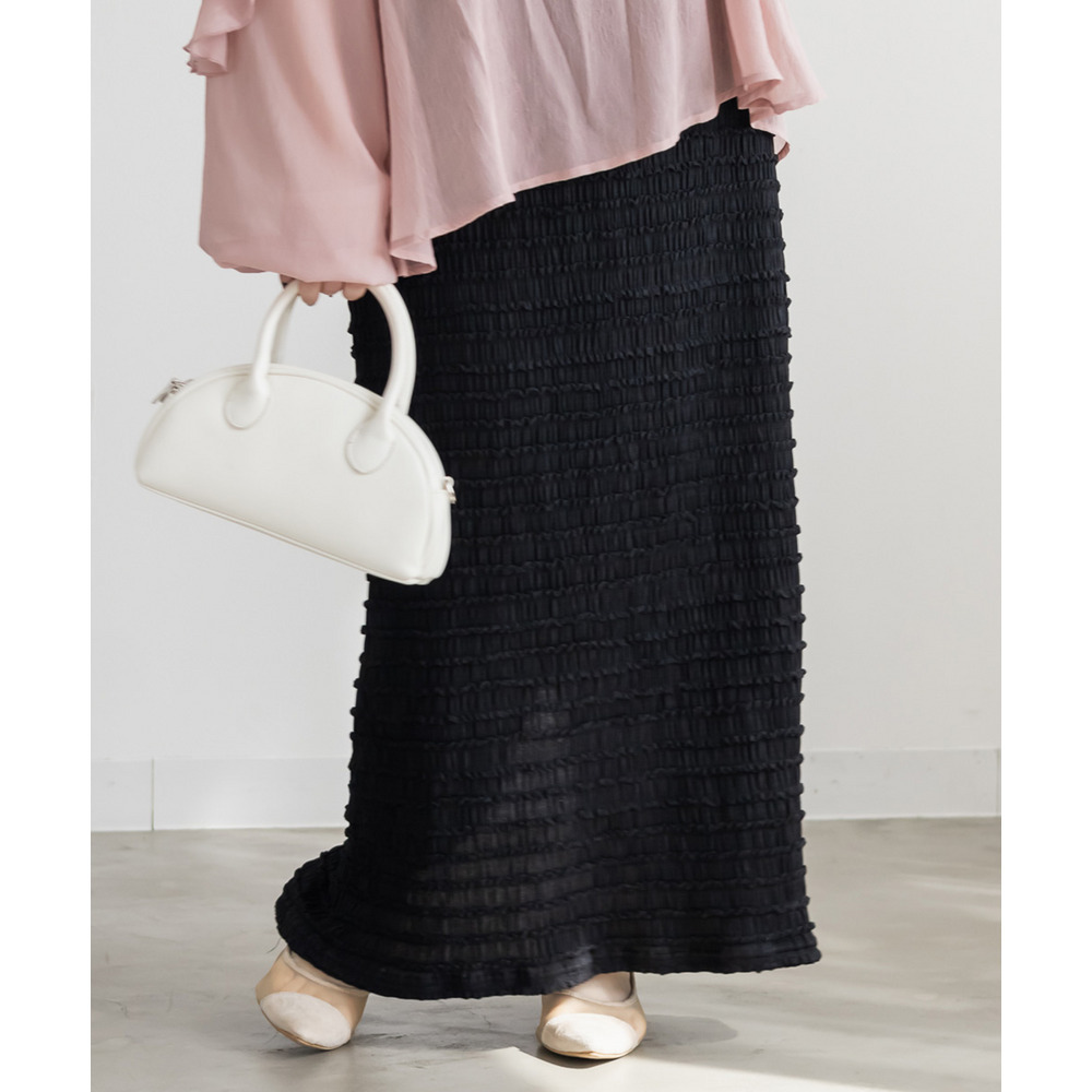 スリット入りフリルジャガードスカート1