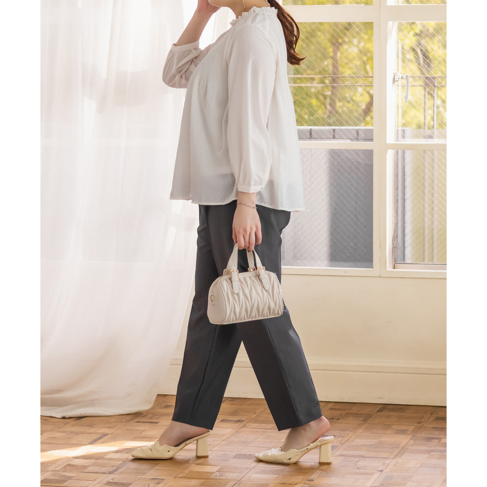 タックプレステーパードパンツ3