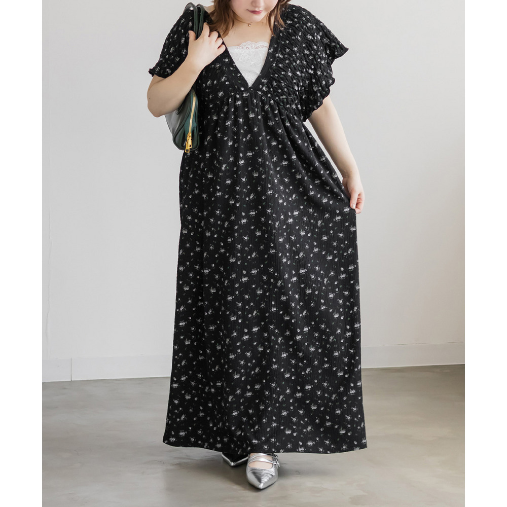 花柄シャーリングVネックワンピース4