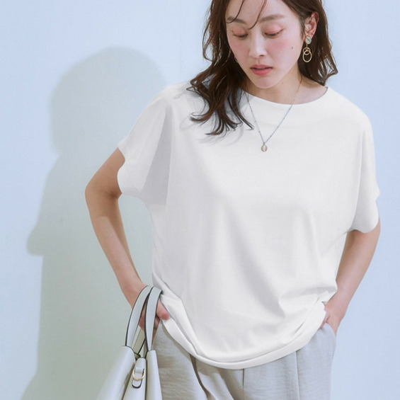 【ひんやり接触冷感】シルケット加工ドルマンスリーブトップス 大きいサイズ【アリノマ/Alinoma】 【ひんやり接触冷感】シルケット加工ドルマンスリーブトップス 大きいサイズ【アリノマ/Alinoma】