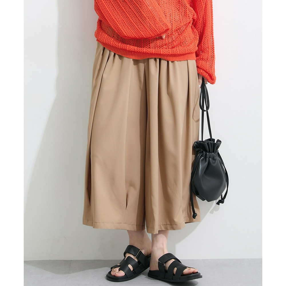 ラインを拾わないスカート見え9分丈タックパンツ(ゆったりヒップ) 大きいサイズ1