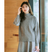 フロントケーブル編みハイネックニット（毛玉になりにくい・タンブル乾燥OK）<大きいサイズ有>
