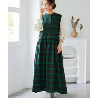 先染めサッカー前ボタンギャザー入ジャンパースカート 大きいサイズ