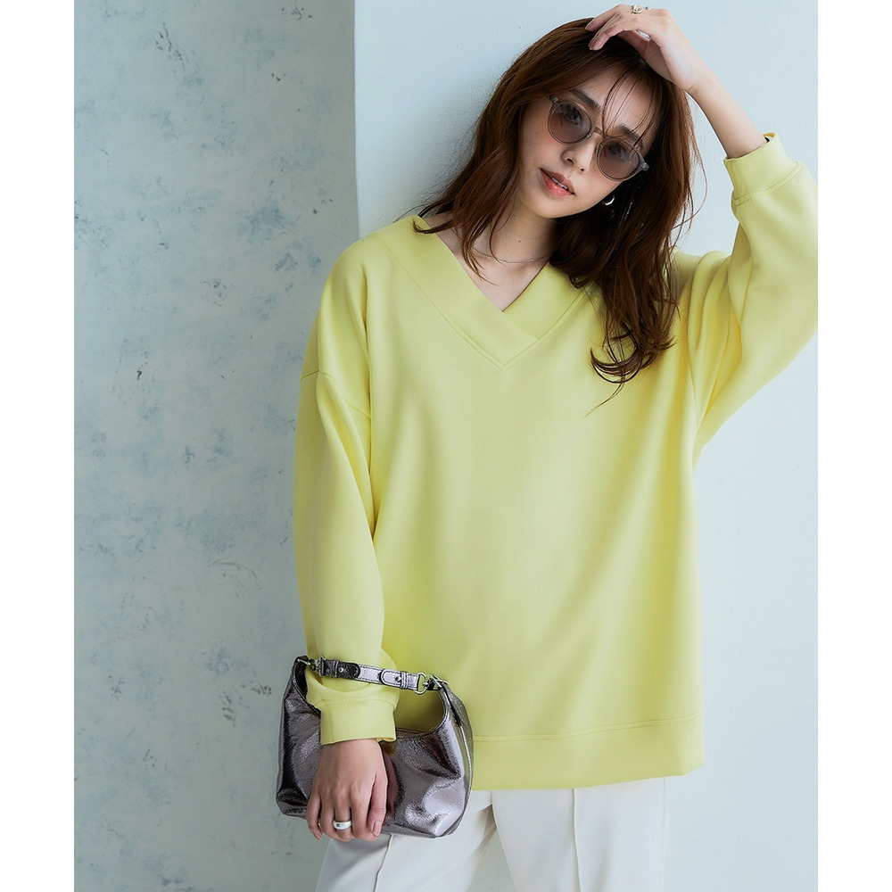 なめらかポンチ素材 前後Vネックプルオーバー 大きいサイズ1