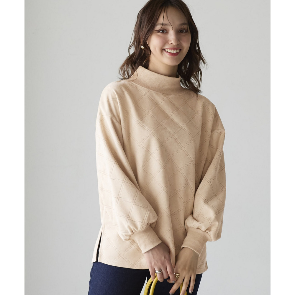 洗濯機で洗えるフェイクスエードエンボス柄ハイネックゆるプルオーバー 大きいサイズ1