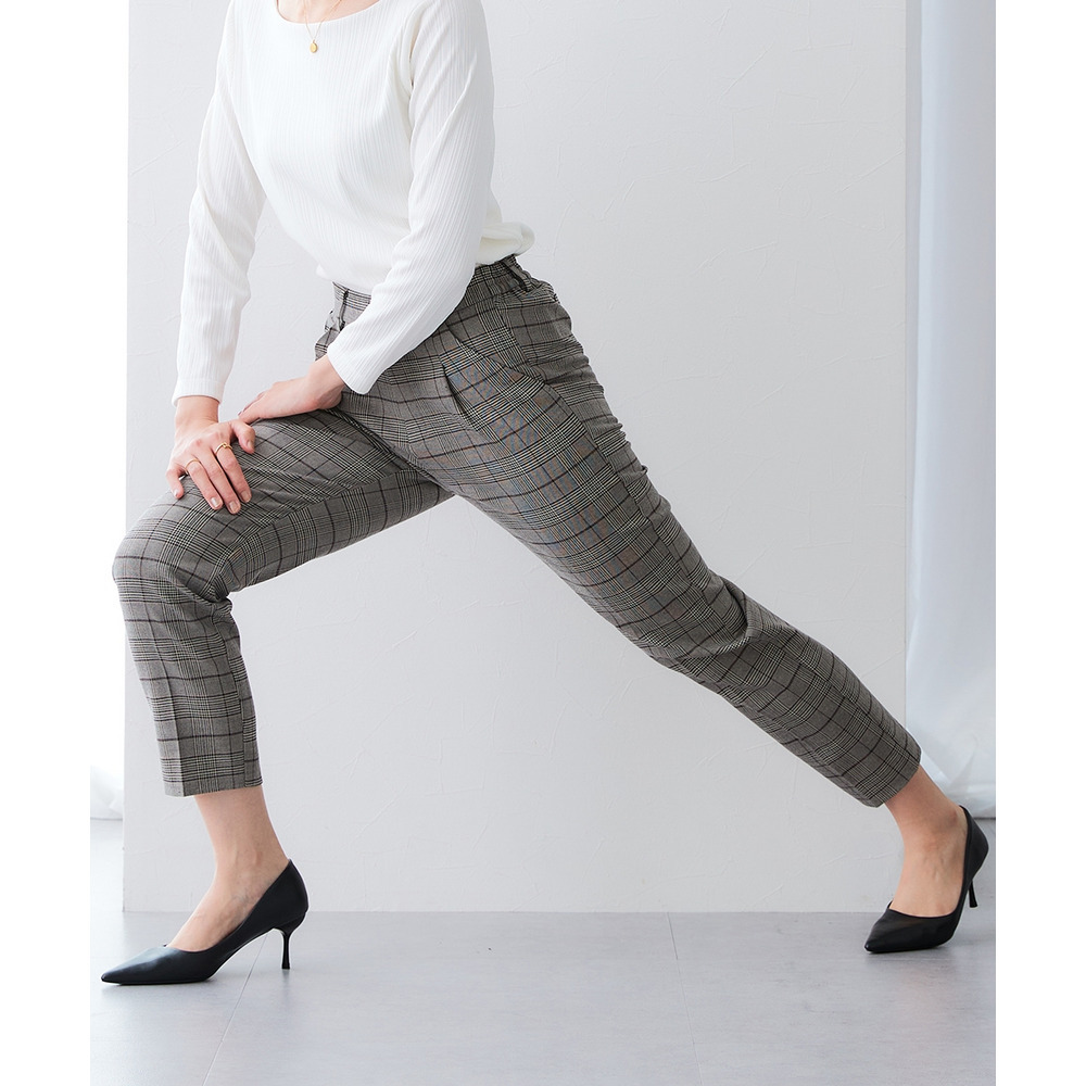 【あったか裏起毛】ウール調ストレッチテーパードパンツ(しわになりにくい・保温性) 大きいサイズ30