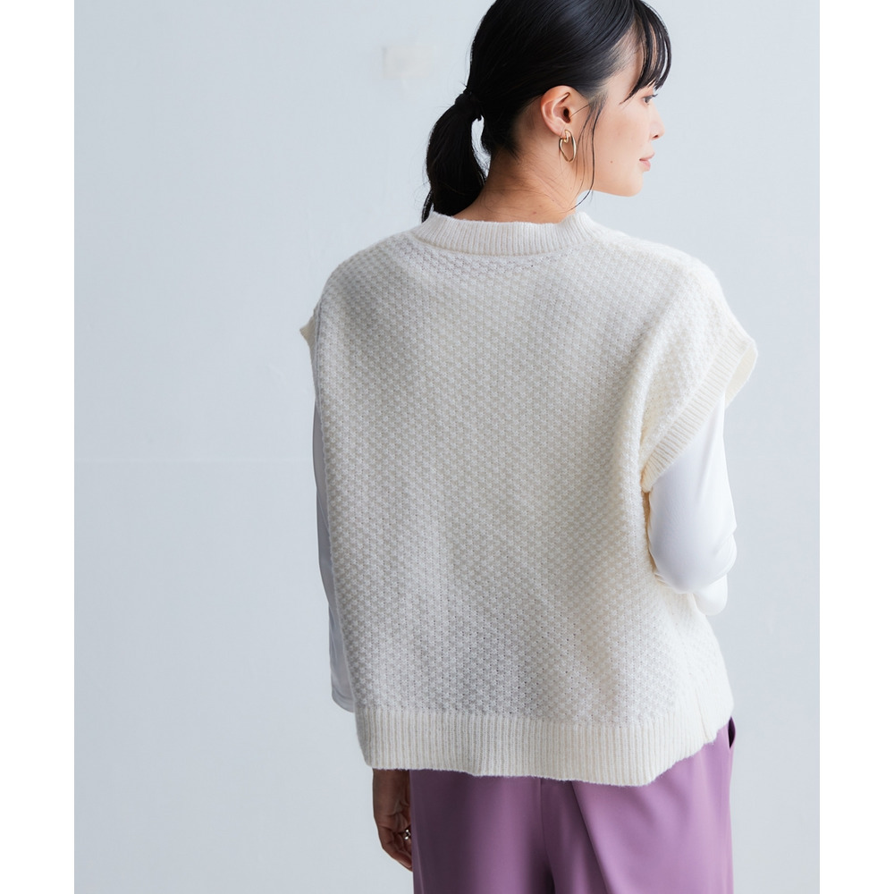 洗えるふんわり編み柄ニットベスト 大きいサイズ23