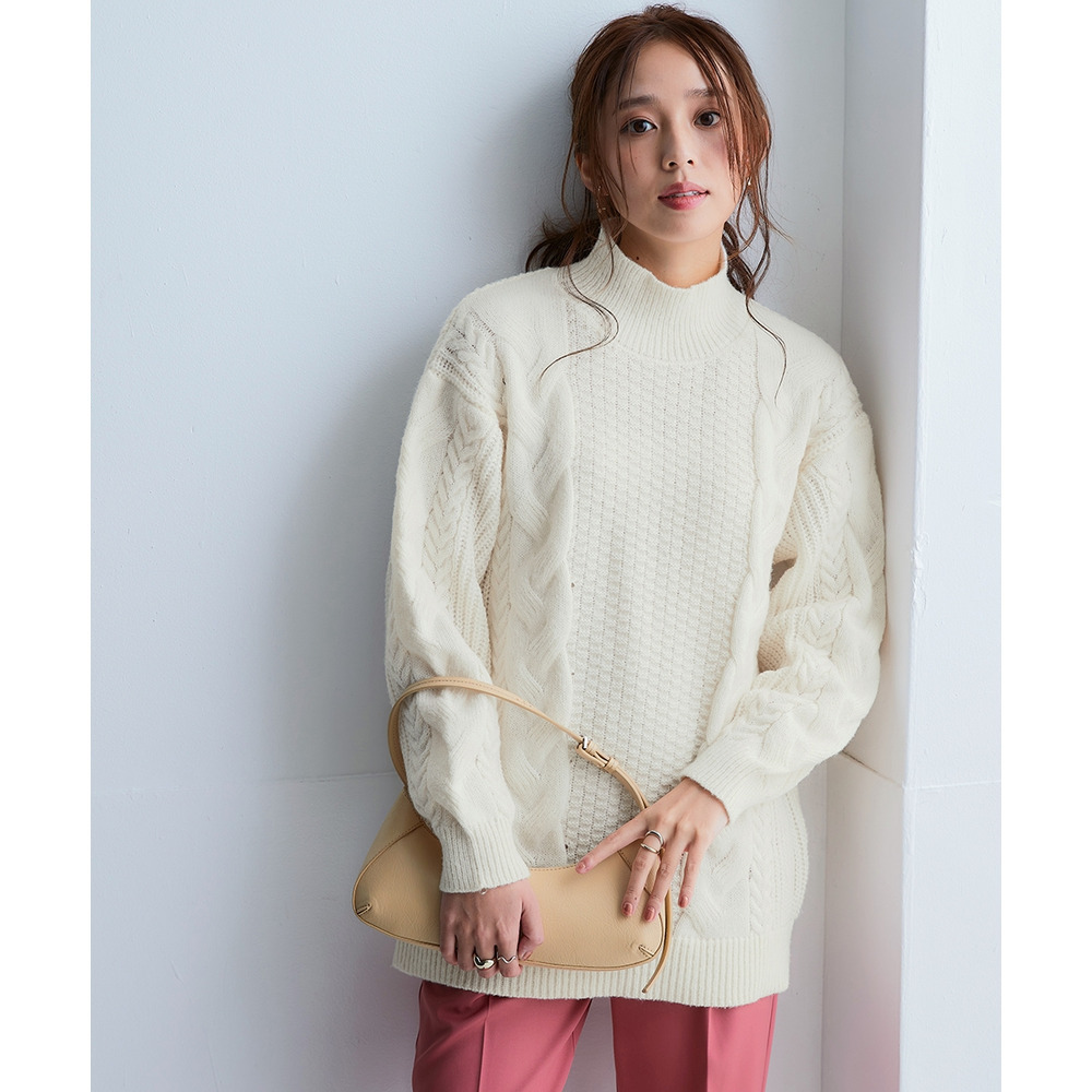 洗えるふんわり編み柄ケーブル切り替えチュニックニット 大きいサイズ1