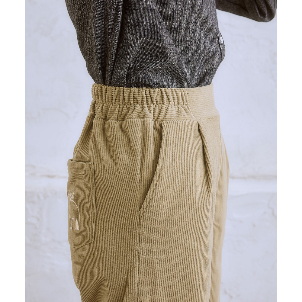 moz(モズ)コーデュロイストレートパンツ 大きいサイズ24