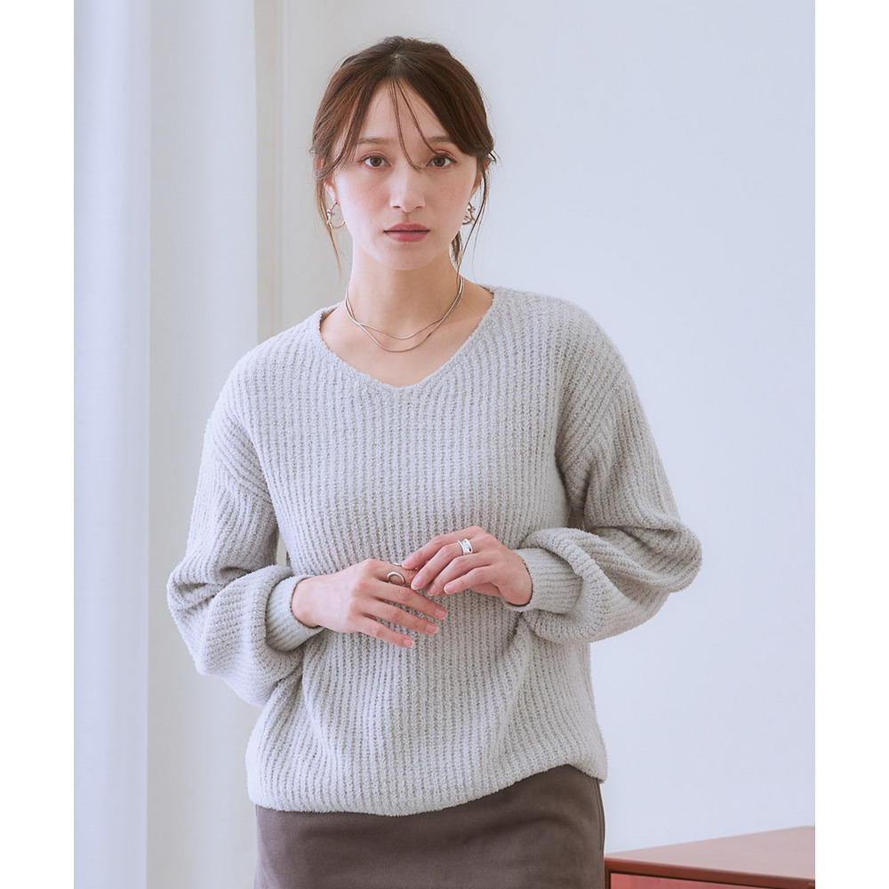 ふんわりやわらかVネック軽量ニット 大きいサイズ12