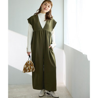 フリルデザインやわらかサロペットパンツ（ゆったりヒップ） 大きいサイズ