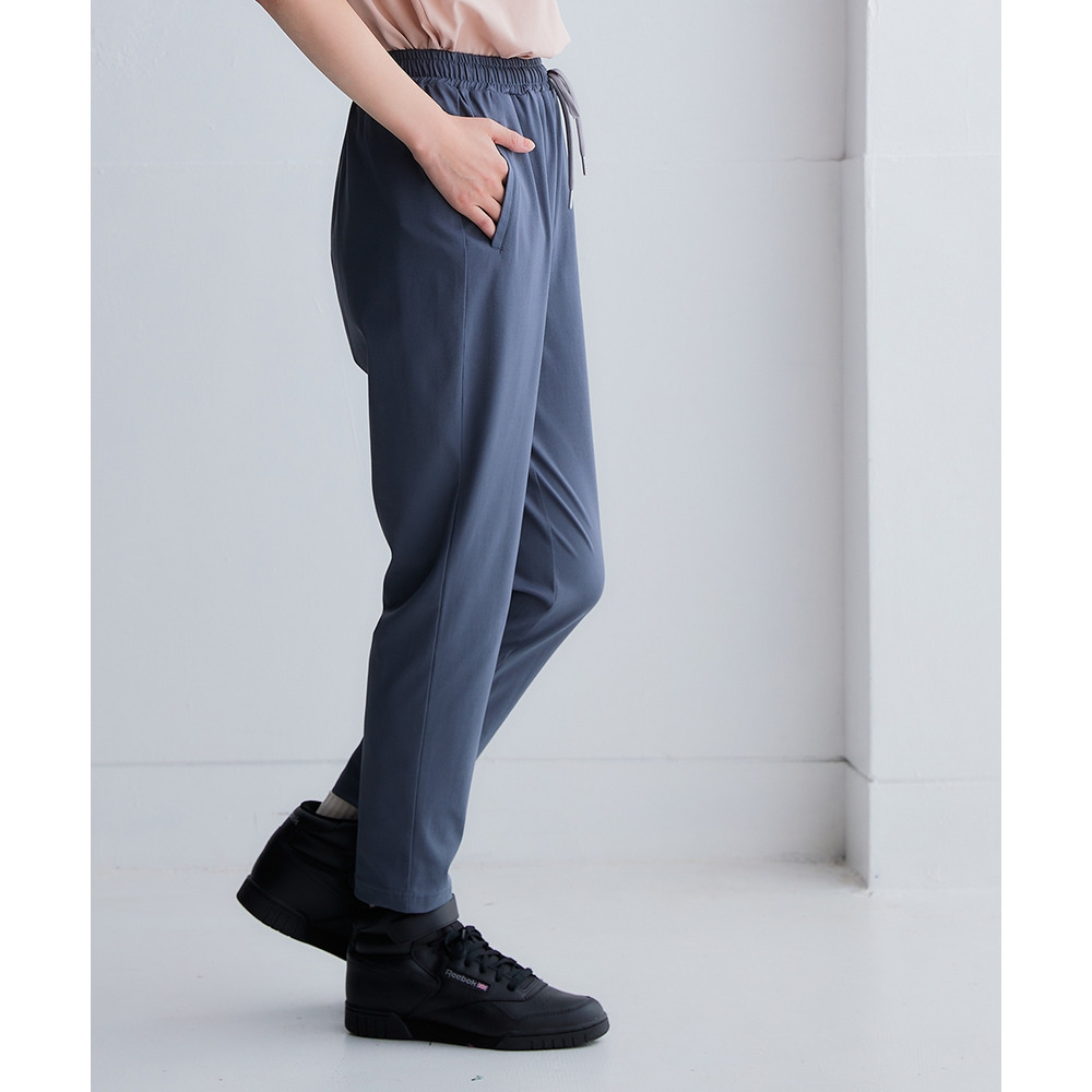 シンプルロゴテーパードパンツ(UVカット・吸汗速乾・形態安定)(リーボック) 大きいサイズ17