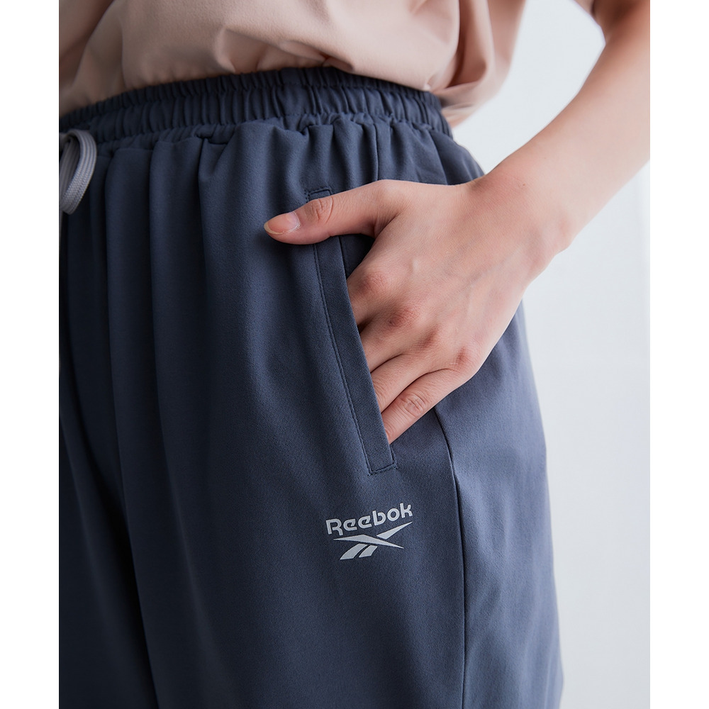 シンプルロゴテーパードパンツ(UVカット・吸汗速乾・形態安定)(リーボック) 大きいサイズ19