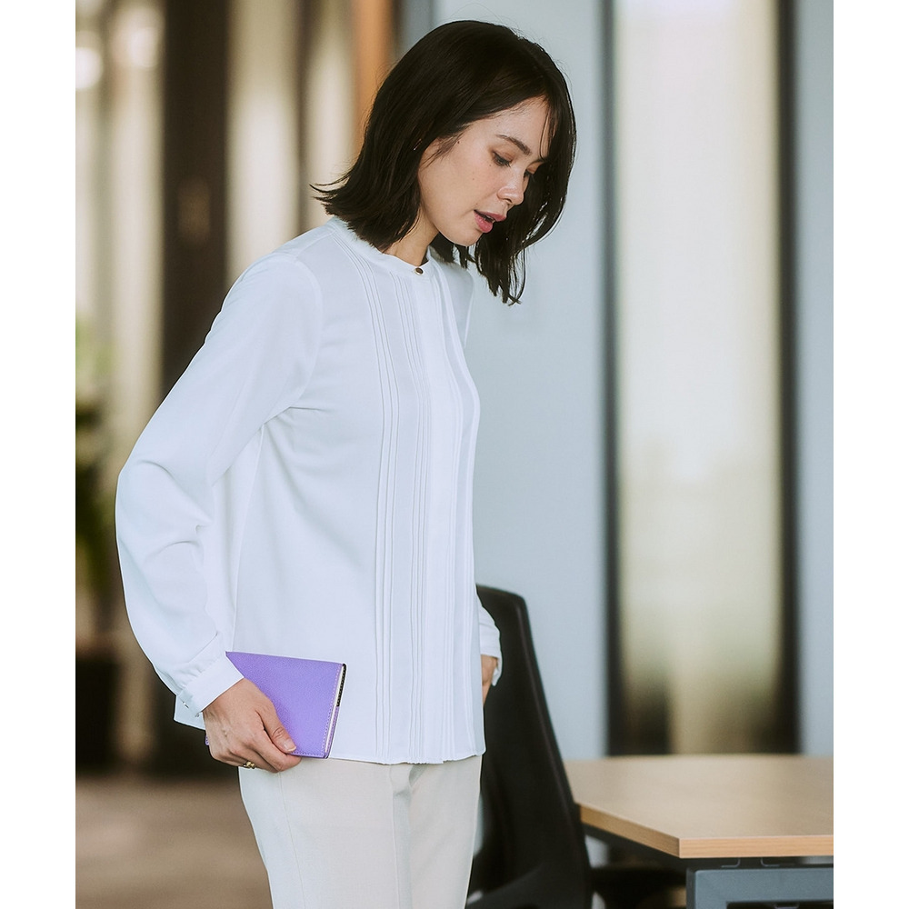 ストレッチパウダーサテンピンタックブラウス(しわになりにくい・速乾・洗濯機OK・UVカット) 大きいサイズ11