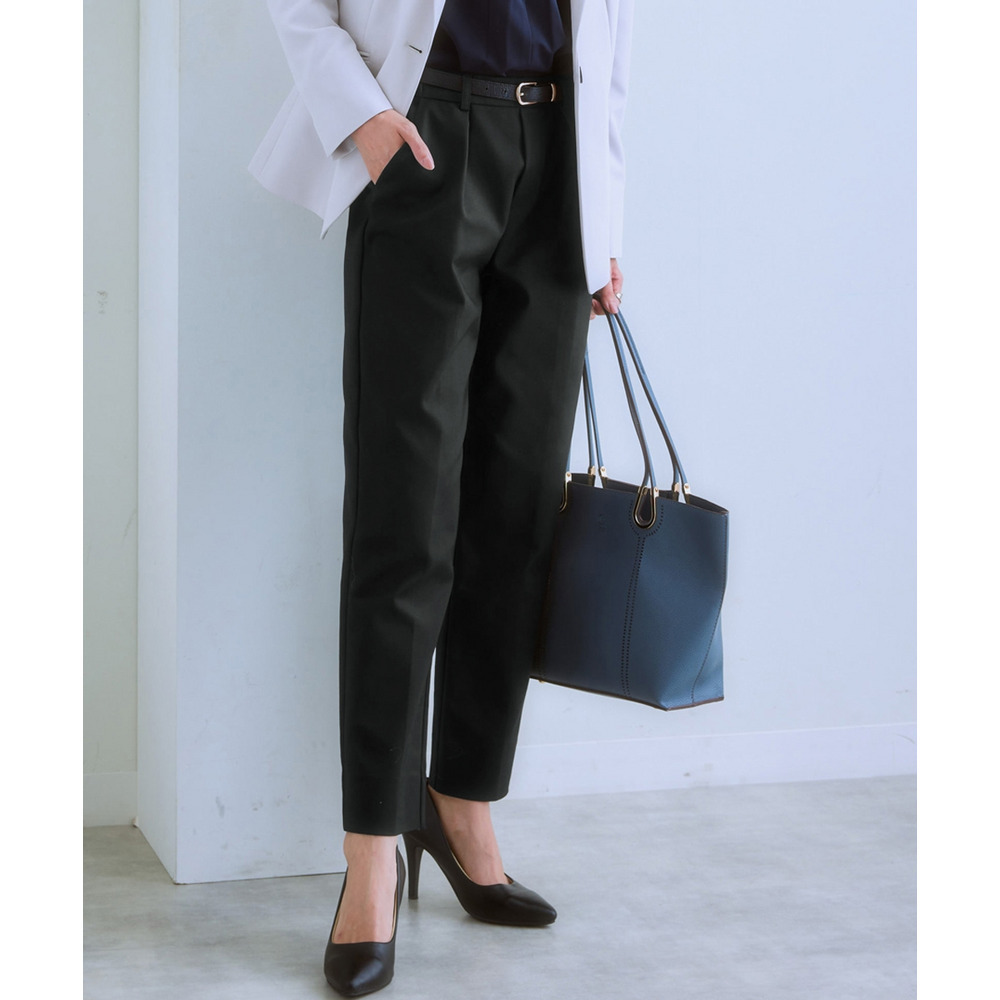 ハリ感素材ストレッチテーパードパンツ 大きいサイズ1