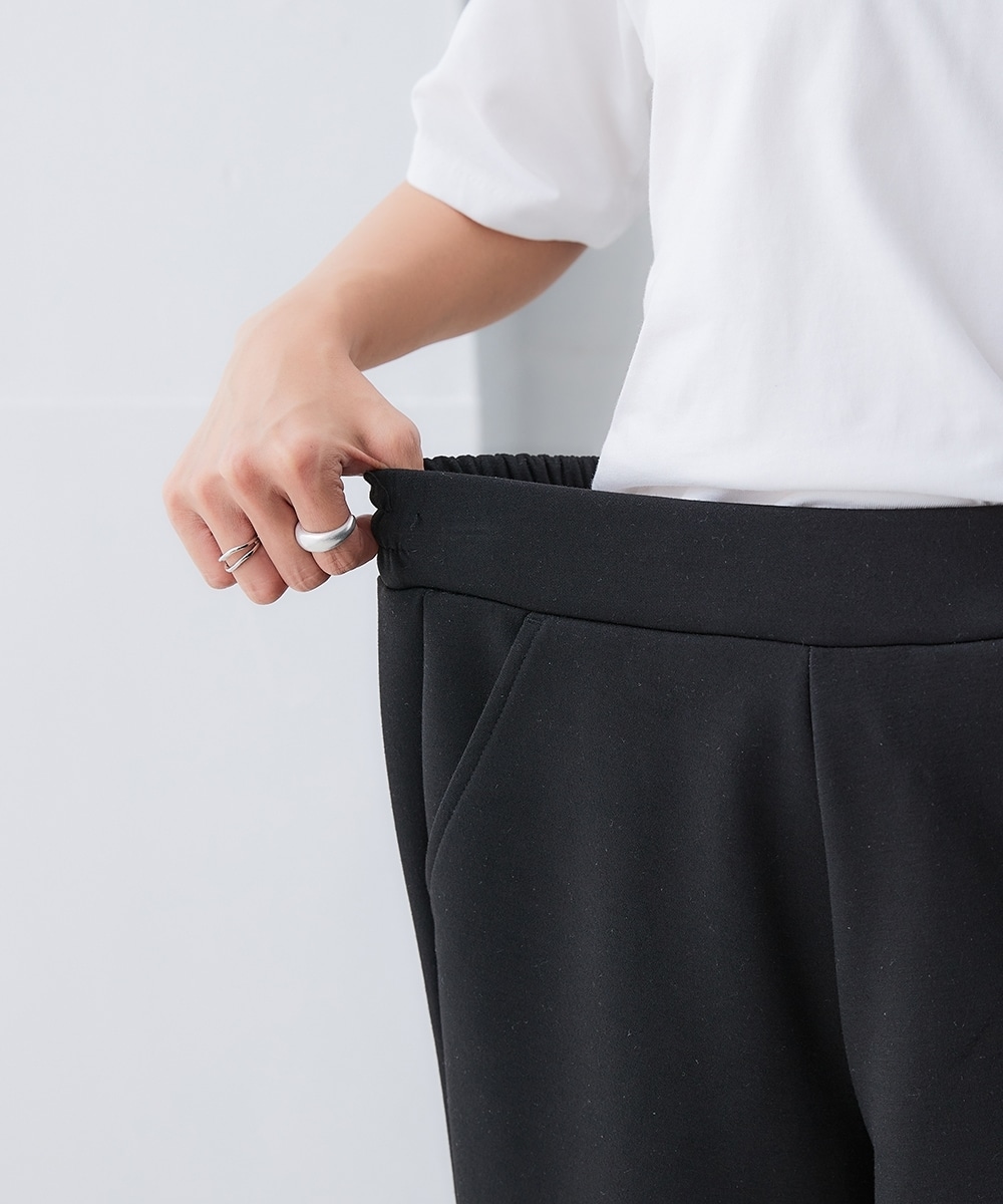 なめらかポンチ素材バレルレッグパンツ(セットアップ可能) 大きいサイズ27