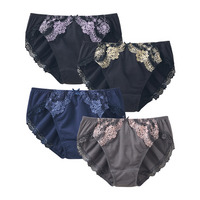 綿100％　刺しゅうレースショーツ4枚組(サイズ別はきこみ丈)