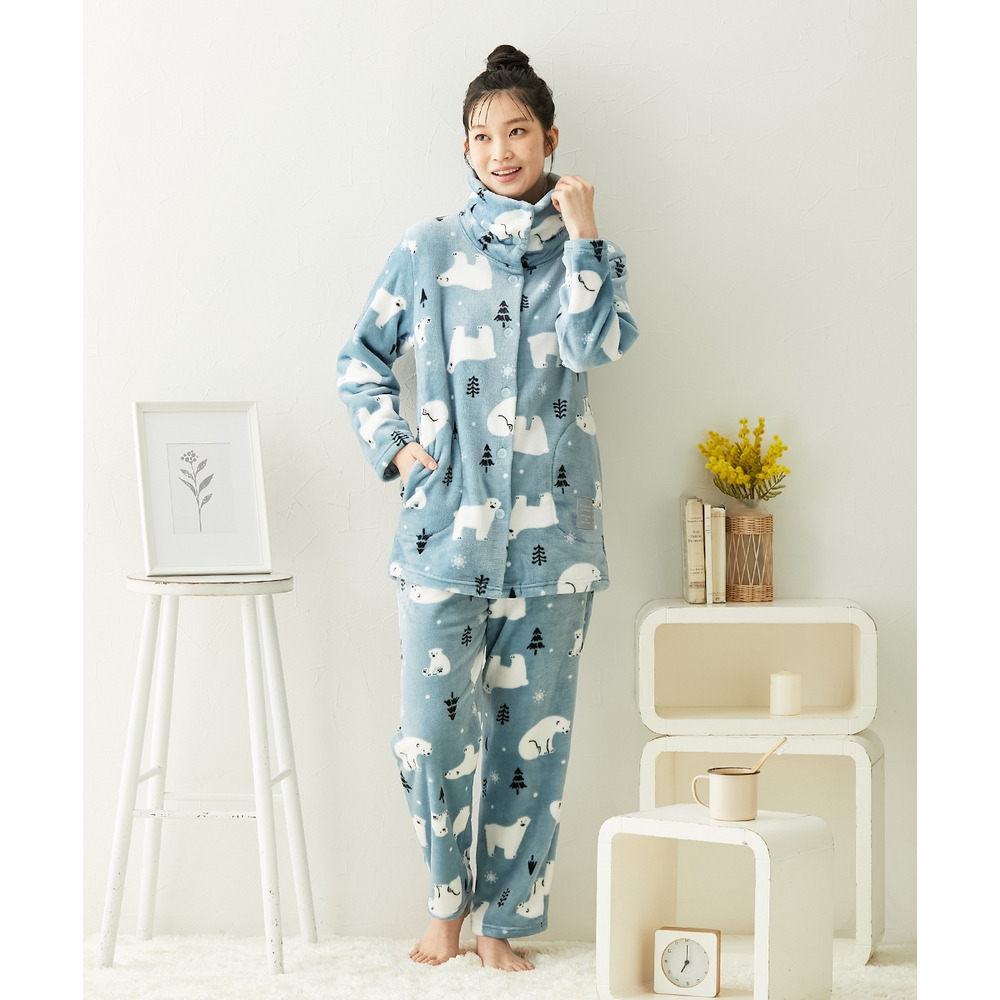 ふわもこプレミアム シロクマ柄ハイネック前開きパジャマ10