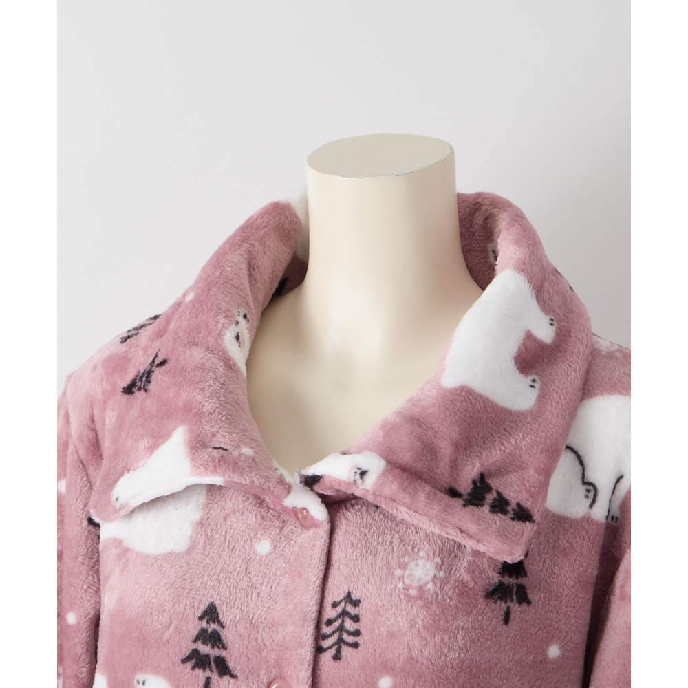 ふわもこプレミアム シロクマ柄ハイネック前開きパジャマ23