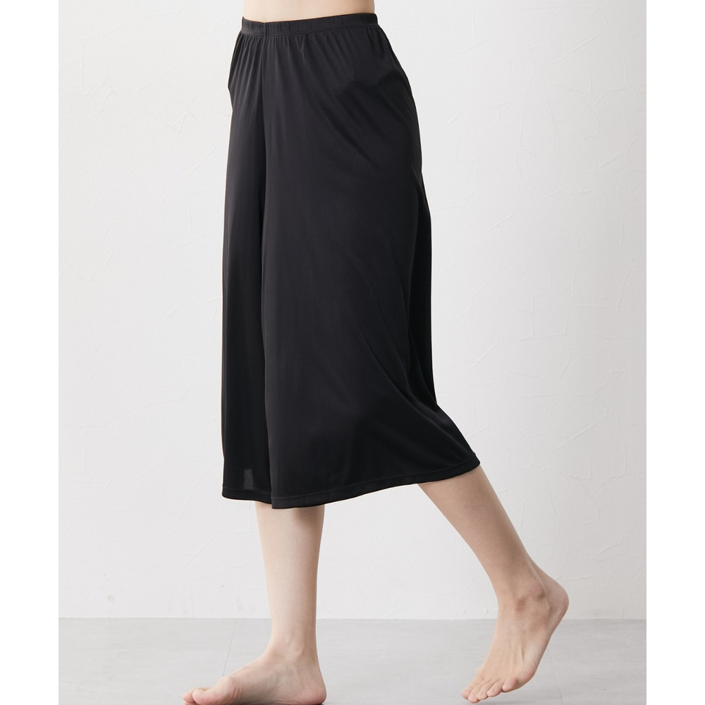 ロング丈ペチパンツ(静電防止・吸汗速乾)24