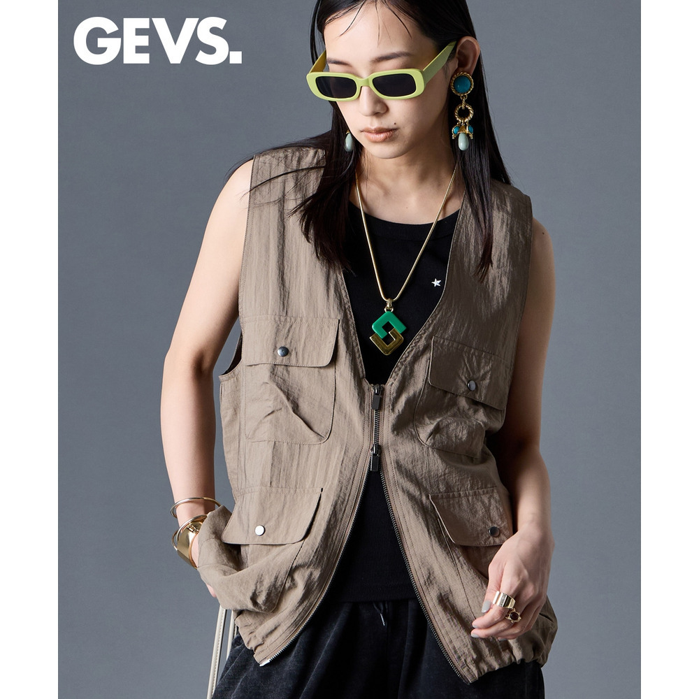 アウトポケットナイロンベスト　大きいサイズ　GEVS.