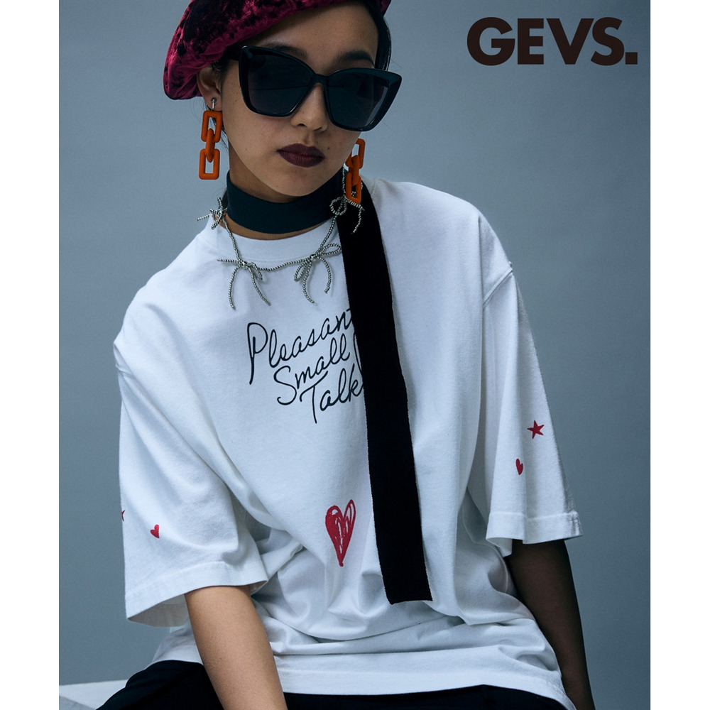 綿100％ピグメント染ロゴプリントTシャツ　大きいサイズ　GEVS.