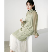 【結婚式・パーティー・オケージョンドレス】裾フリンジデザインワンピースドレス（チョーカー付き） 大きいサイズ　Callarus
