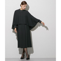 【喪服・礼服】袱紗も入るポケット仕様　防しわケープ風ジャケットバックプリーツデザインワンピースアンサンブル 大きいサイズ　Callarus