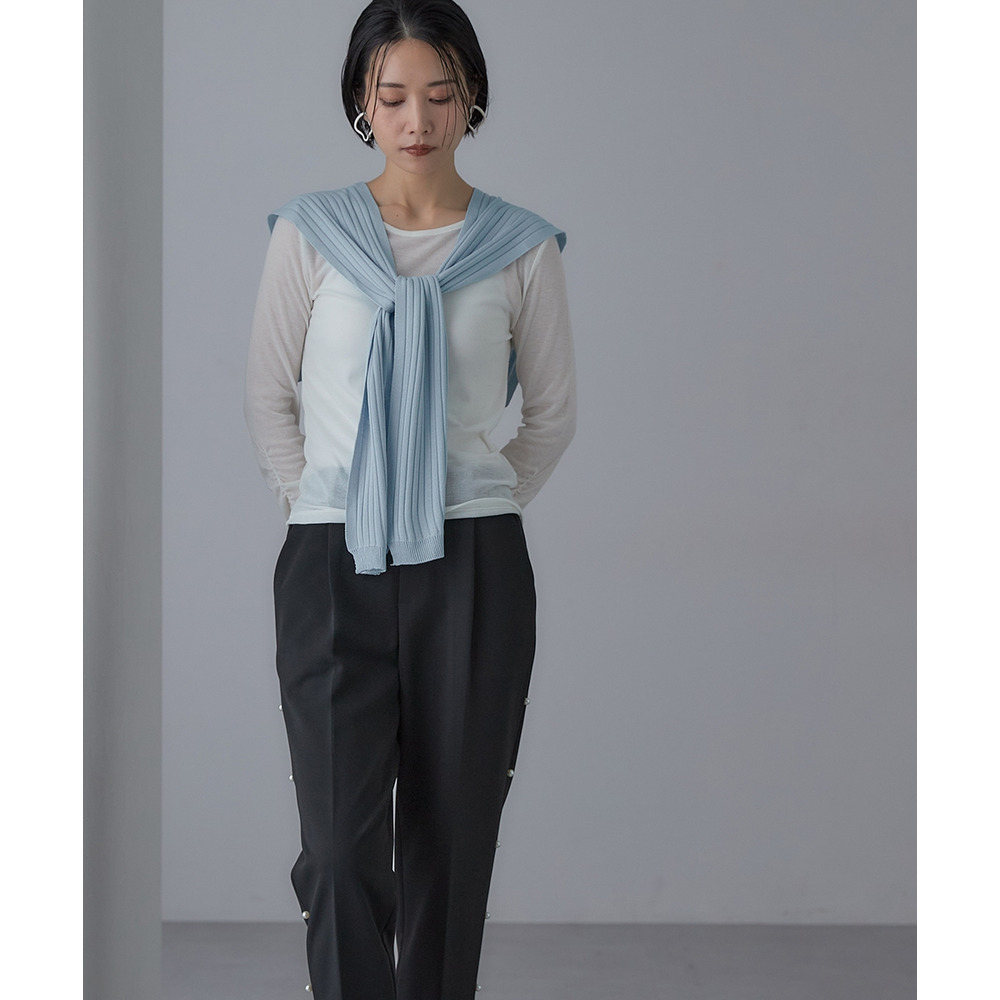 【入学式・卒業式・フォーマル】カットジョーゼットペプラムブラウス+パール調ボタンデザインテーパードパンツセットアップ 大きいサイズ Callarus19