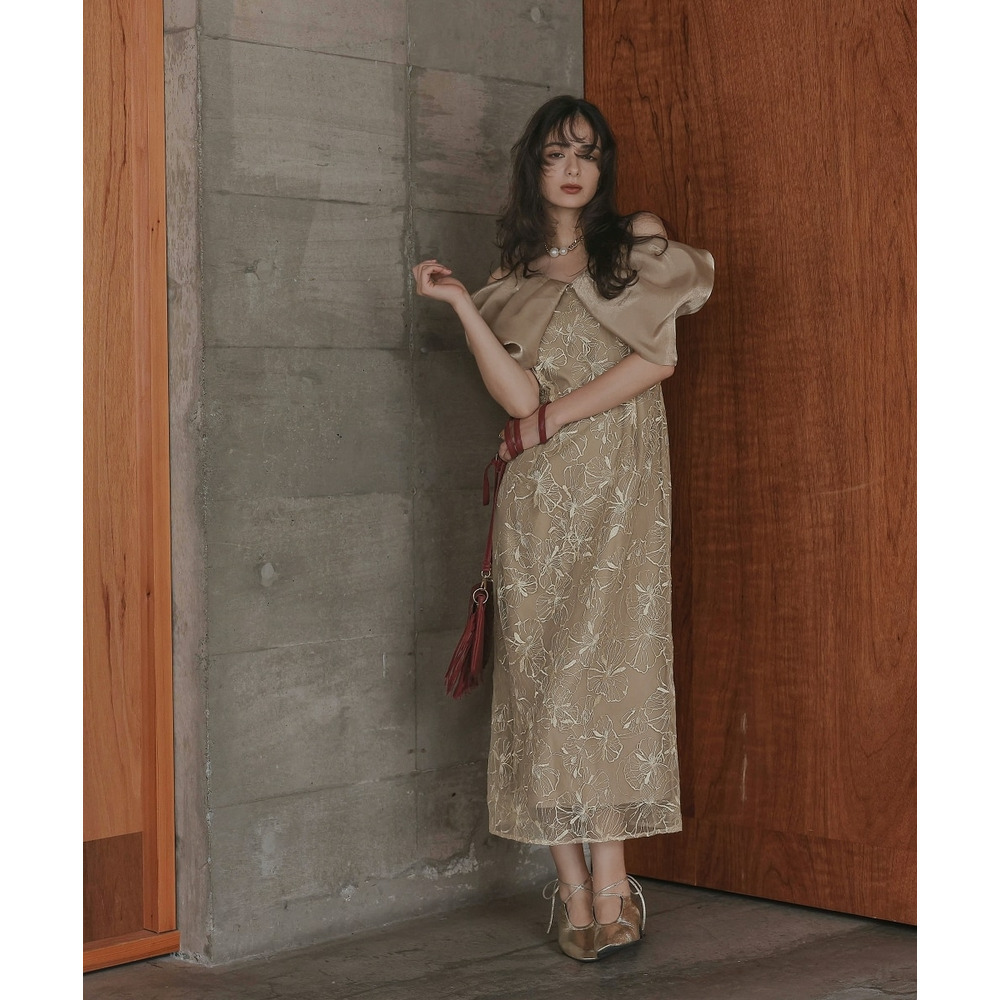 【お呼ばれ・よそいき・結婚式・パーティー・オケージョンドレス】メタリックボイルオーガンジーオフショルダーデザイン刺繍ワンピースドレス 大きいサイズ Callarus12