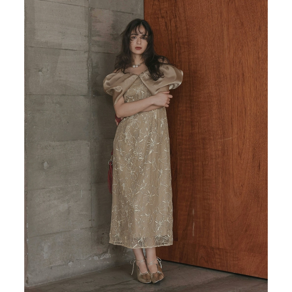 【お呼ばれ・よそいき・結婚式・パーティー・オケージョンドレス】メタリックボイルオーガンジーオフショルダーデザイン刺繍ワンピースドレス 大きいサイズ Callarus17