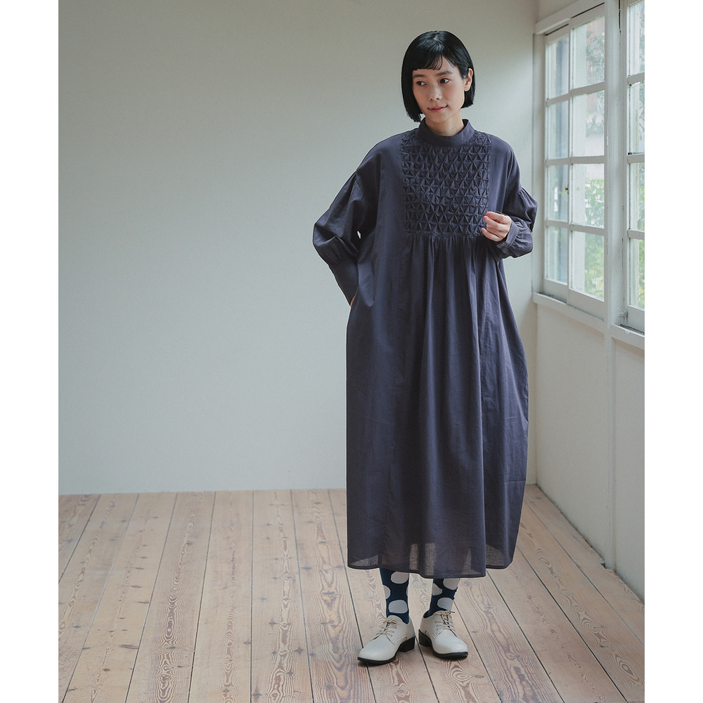 【入学式・卒業式・フォーマル】スモッキング刺繍ワンピース+ラペルデザインジャケットアンサンブル 大きいサイズ Neina15