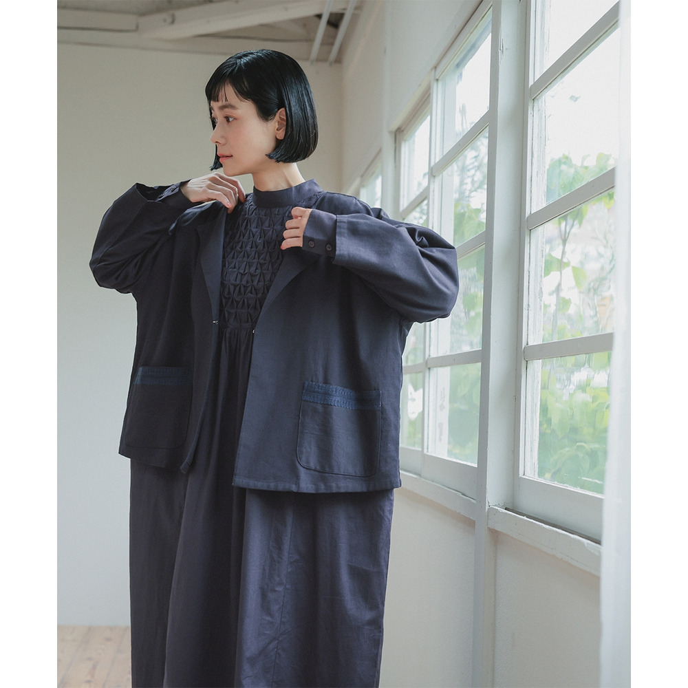 【入学式・卒業式・フォーマル】スモッキング刺繍ワンピース+ラペルデザインジャケットアンサンブル 大きいサイズ Neina24