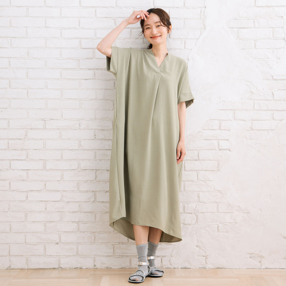 【sabstreet bis】【web限定】【大きいサイズ】 15号(3L) 【COOL・UV・防シワ】ライトジョーゼットスキッパーワンピース【アリノマ/Alinoma】 【sabstreet bis】【web限定】【大きいサイズ】 15号(3L) 【COOL・UV・防シワ】ライトジョーゼットスキッパーワンピース【アリノマ/Alinoma】