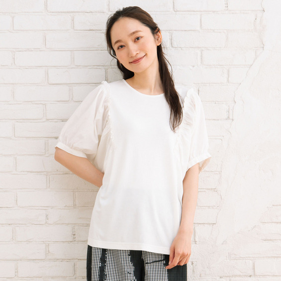 【sab street my standard】(サブストリートマイスタンダード) 夏に映える！布帛コンビのギャザースリーブカットソー。 ふんわりと広がるボリュームスリーブが目を引く、華やかデザインが