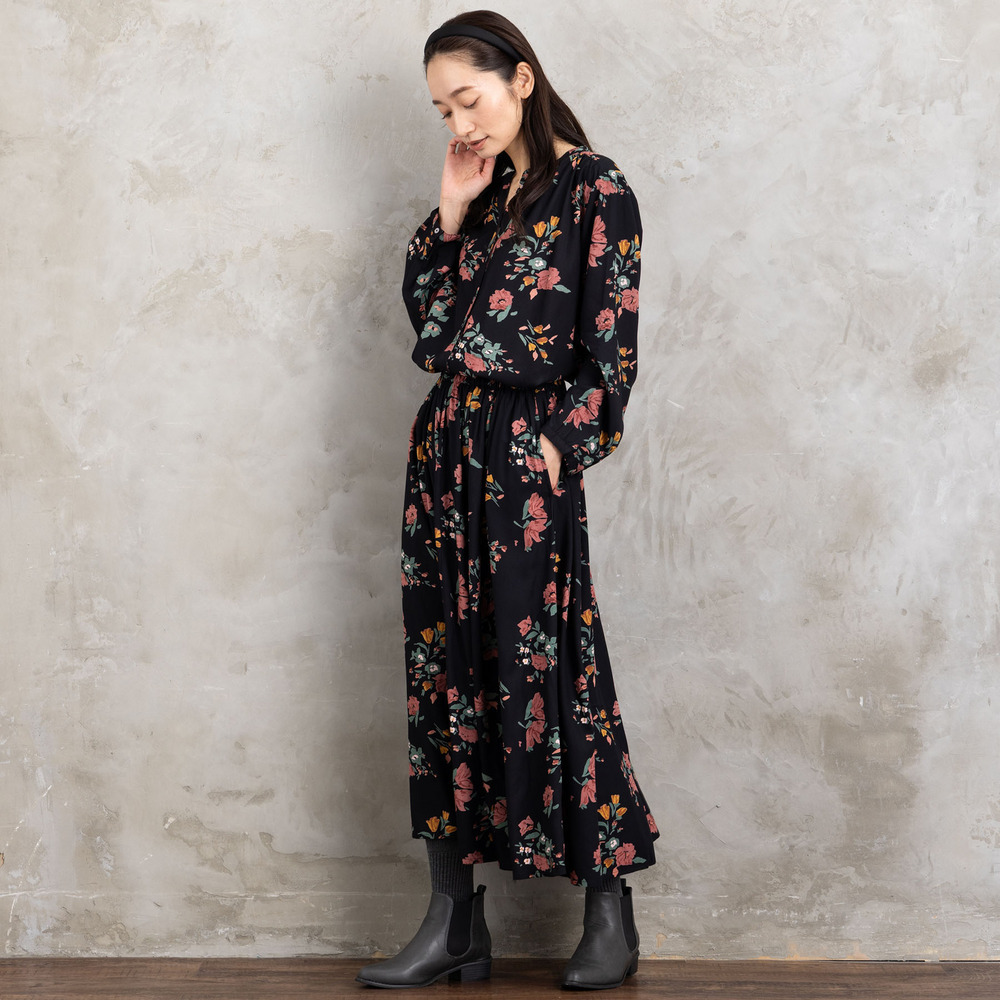 INDESIGN フラワーブーケプリントスカート16