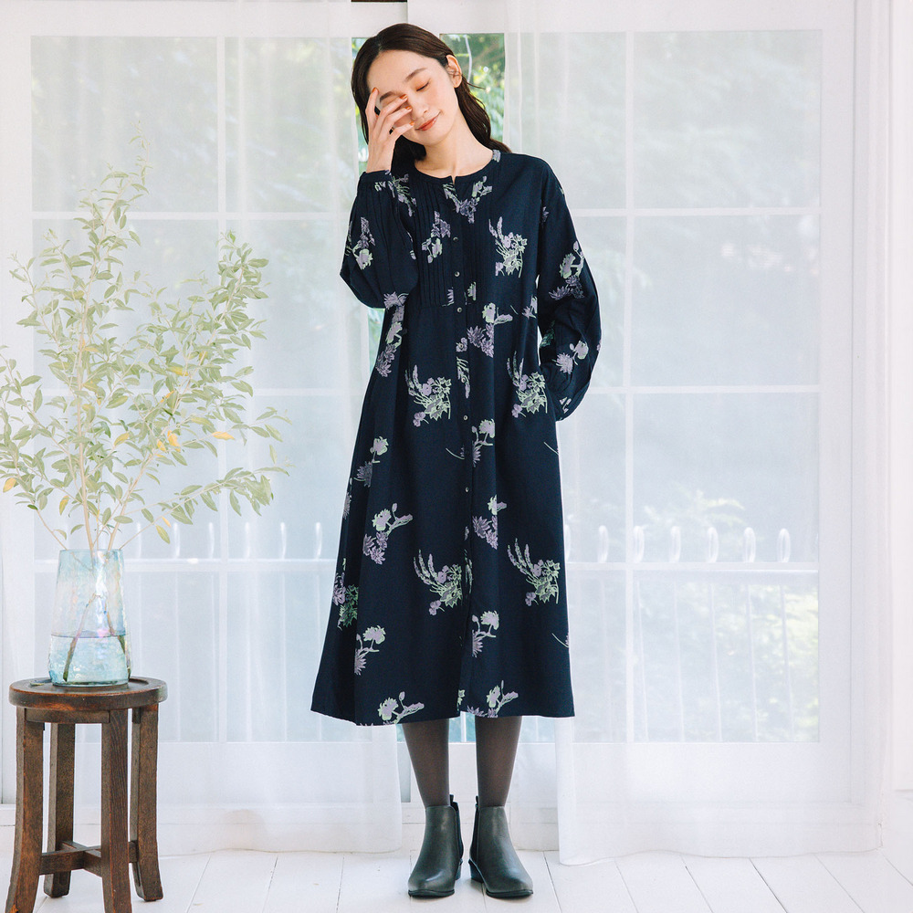 INDESIGN フラワープリントピンタックワンピース9