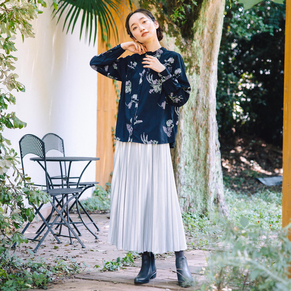 INDESIGN フラワープリントフリルカラーブラウス3