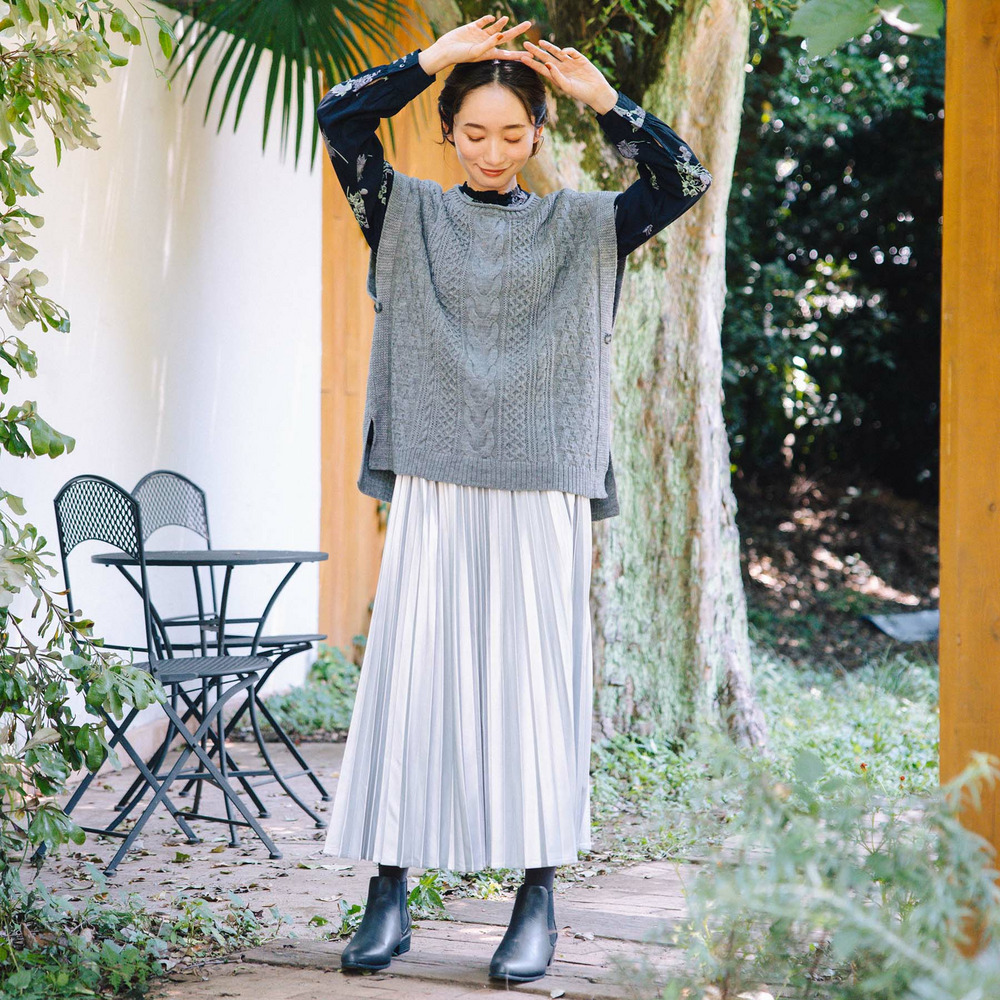 INDESIGN フラワープリントフリルカラーブラウス8