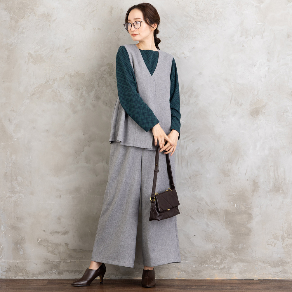 21号(6L～) FONTLAB モックツイストクロスジレ×ワイドパンツセットアップ