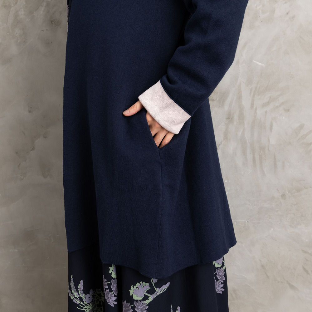 21号(6L~) FONTLAB Wフェイス配色コーディガン17