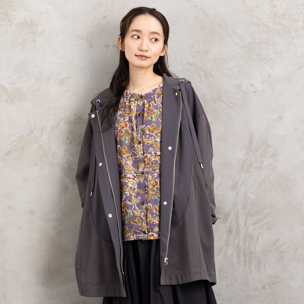 21号(6L~) FONTLAB 布帛コンビマウンテンパーカー1