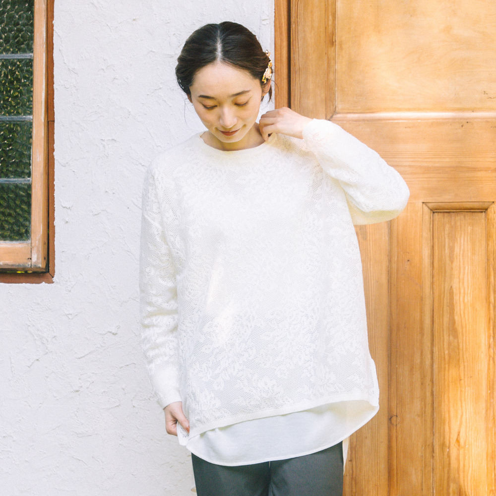 21号(6L～) FONTLAB フラワーレースジャカードニット