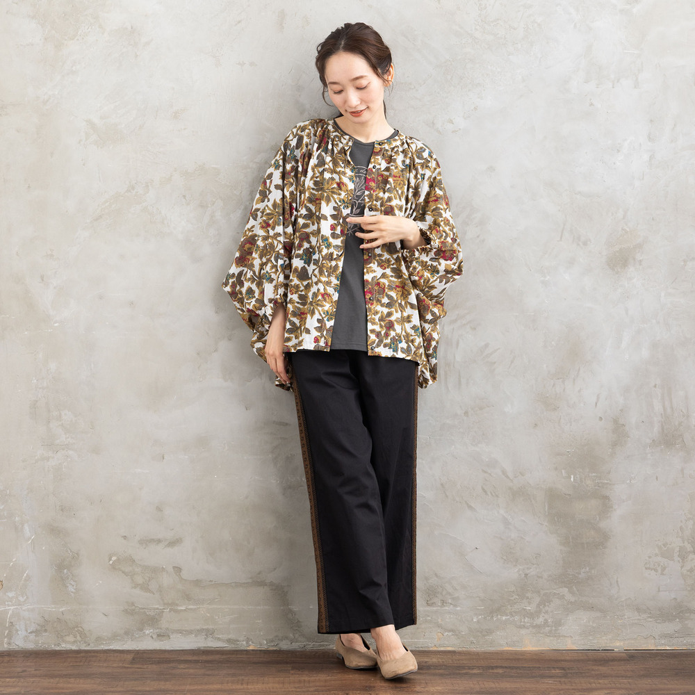 21号(6L~) INDESIGN チロリアンテープエンブロイダリーラインパンツ11