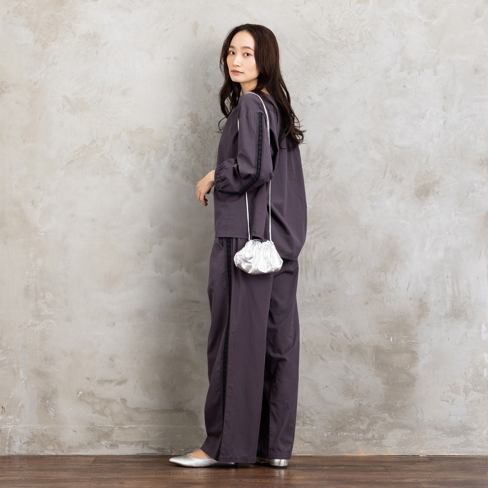 21号(6L~) INDESIGN チロリアンテープエンブロイダリーラインパンツ2