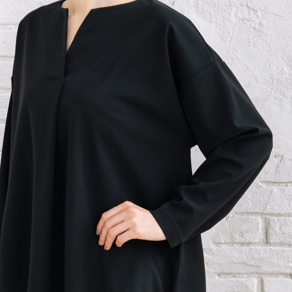 FONTLAB キーネックカットソー×ワイドタックパンツセットアップ16